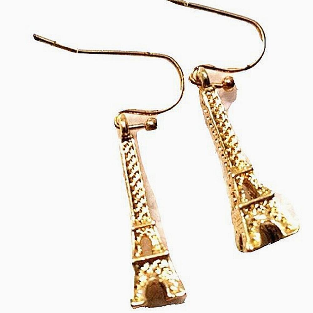 Eiffel Tower Earrings Pierced Gold tone Drop Dangle Earring Paris France Travel